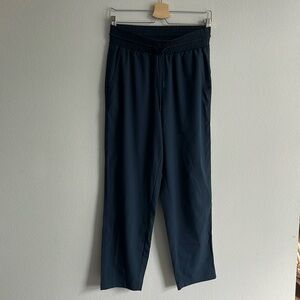 GapFit High Rise Runaround Pant, navy blue, size S
